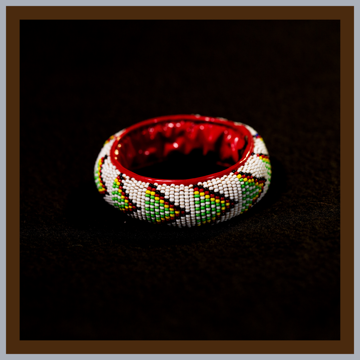 White Bracelet kambihirey